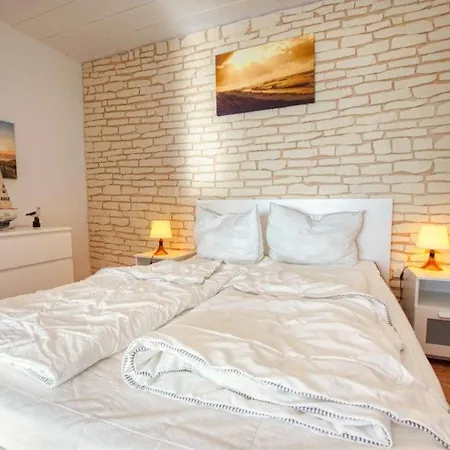 - Haus C, App 0c1210