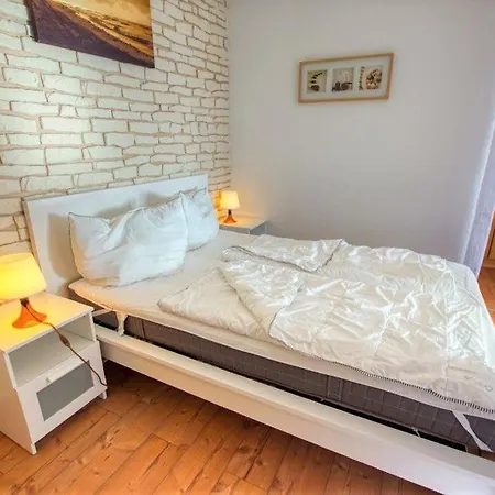 - Haus C, App 0c1210 Appartement *