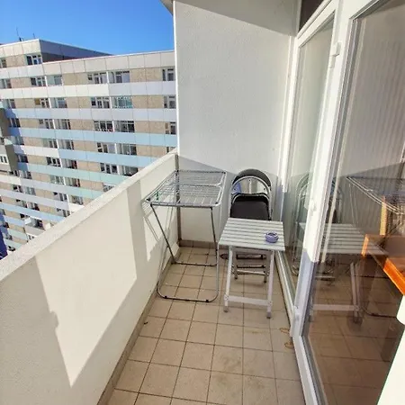 - Haus C, App 0c1210 Appartement *