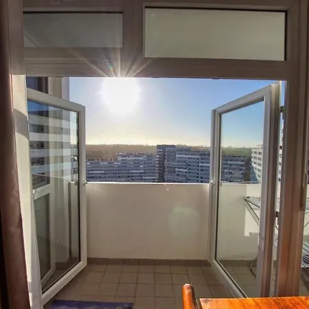 - Haus C, App 0c1210 Appartement
